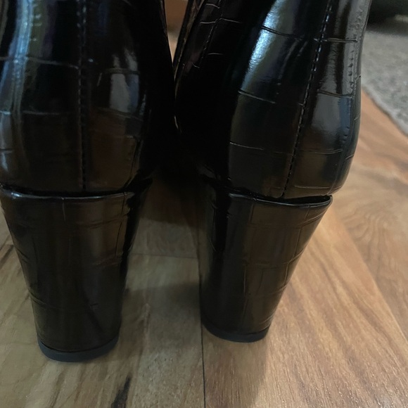 Women's Black Croc-Embossed Knee Boots - Picture 12 of 17